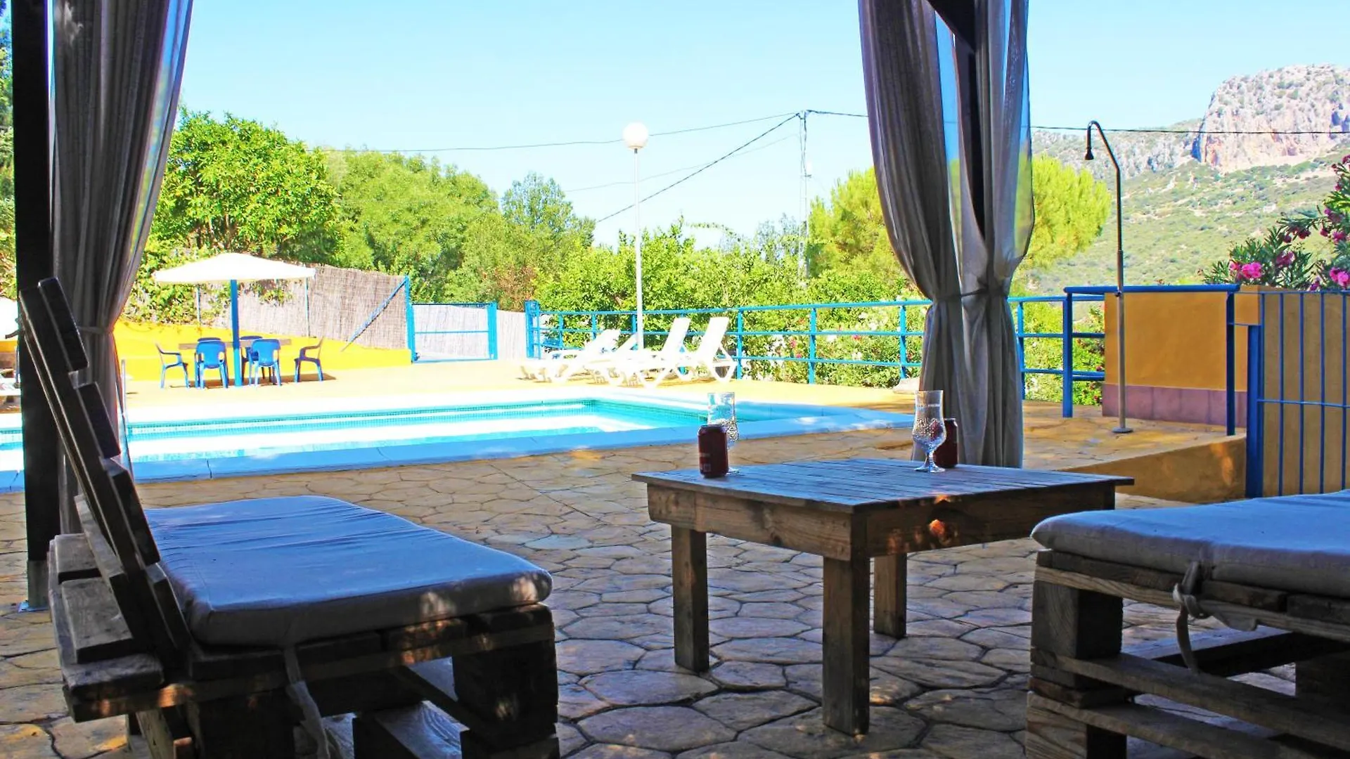 Casa Rural La Fresneda Ubrique Сasa de vacaciones