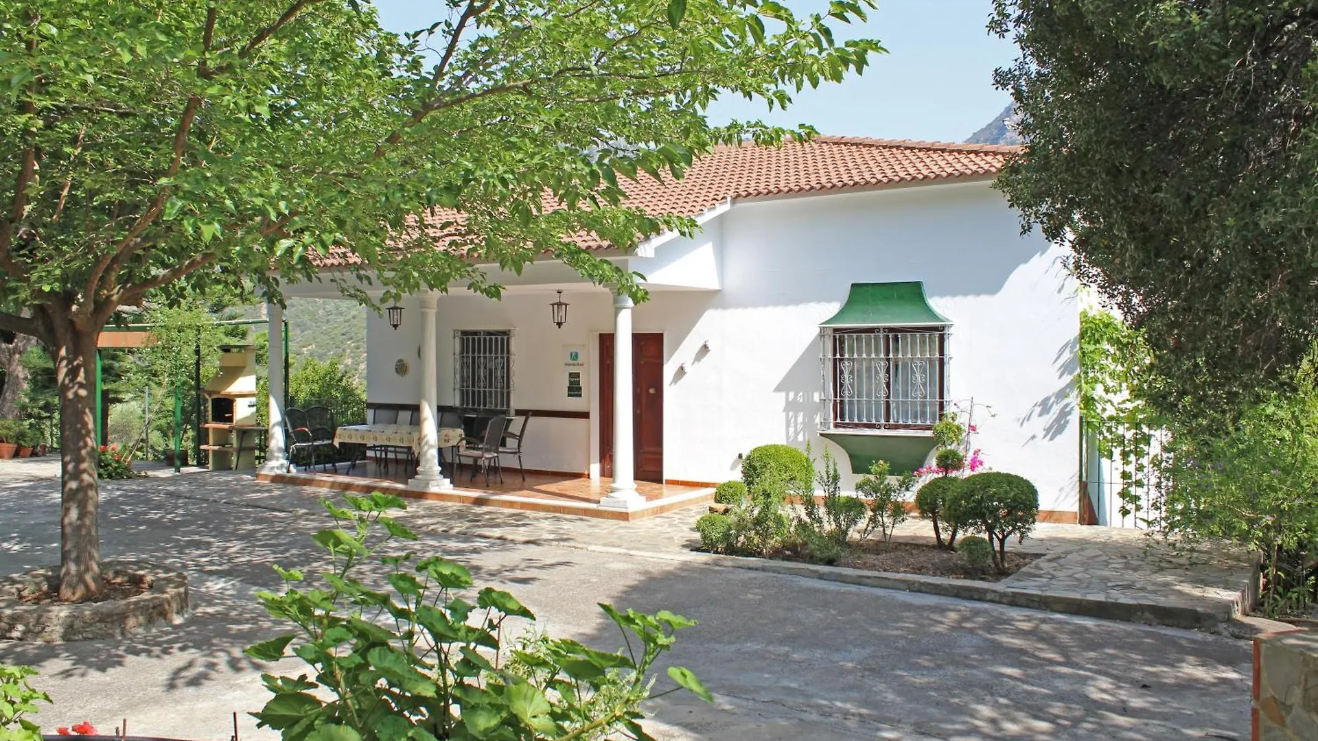 Casa Rural La Fresneda Ubrique Сasa de vacaciones